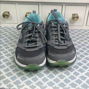 Skechers Women's Gray and Teal Sneakers